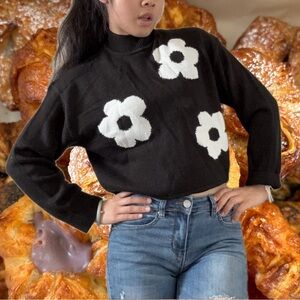H&M Black & White Cartoon Graphic Flower Mock Neck Thin Knit Sweater